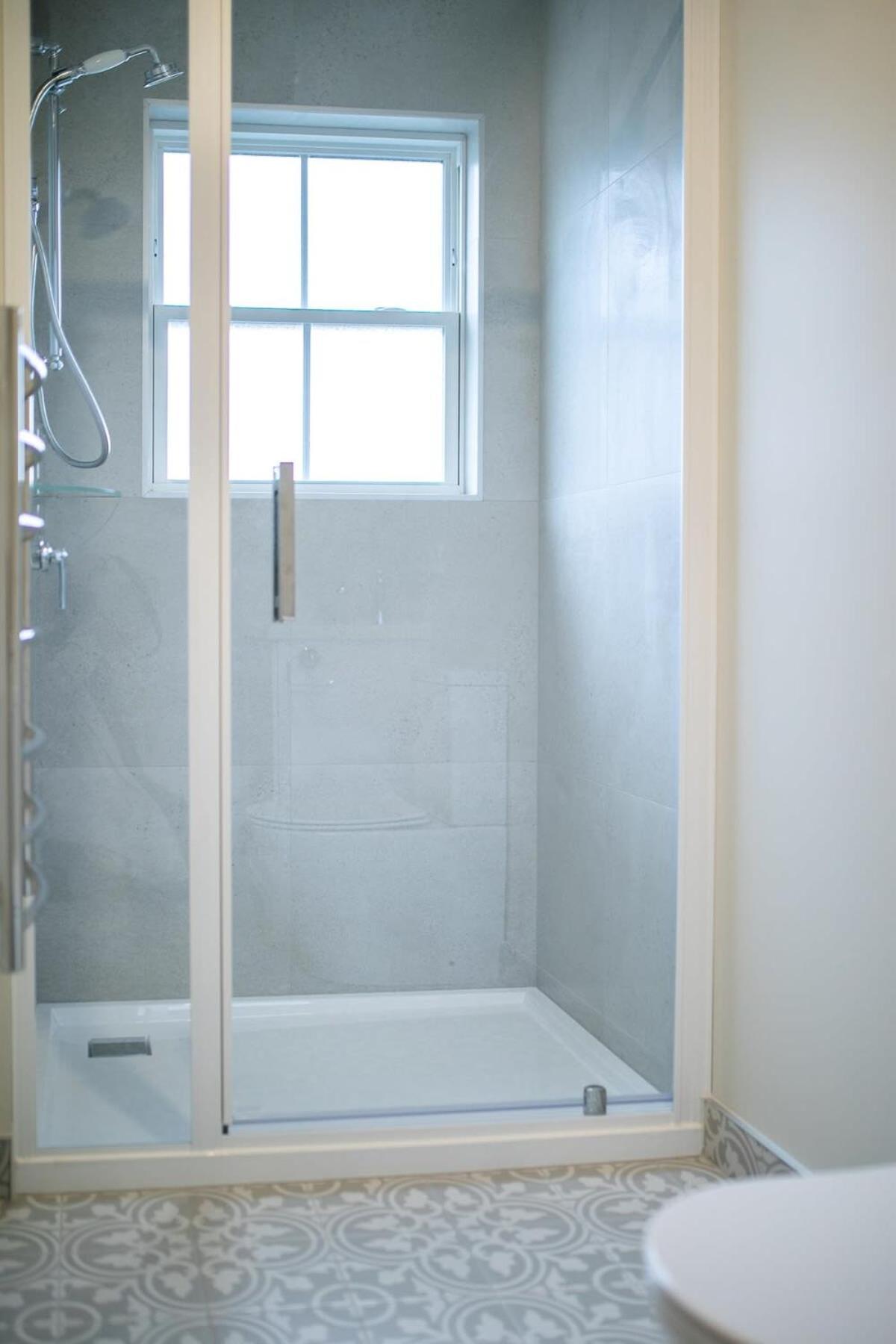 Parkside Heritage Retreat 3-Bedroom Terrace Charm 基督城 外观 照片